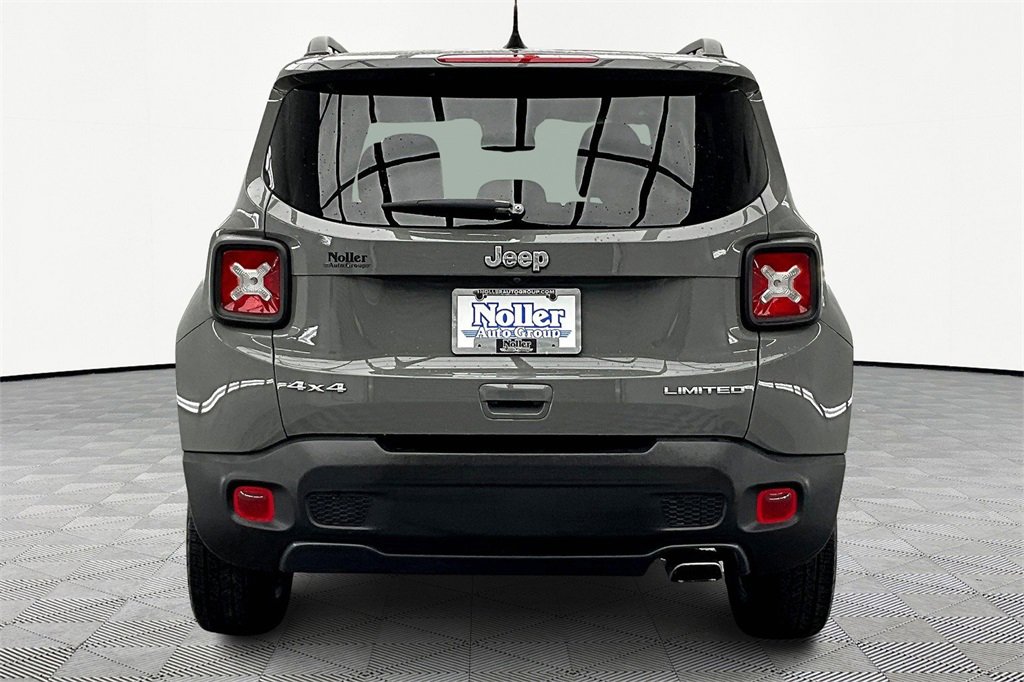 Used 2022 Jeep Renegade Limited image 4