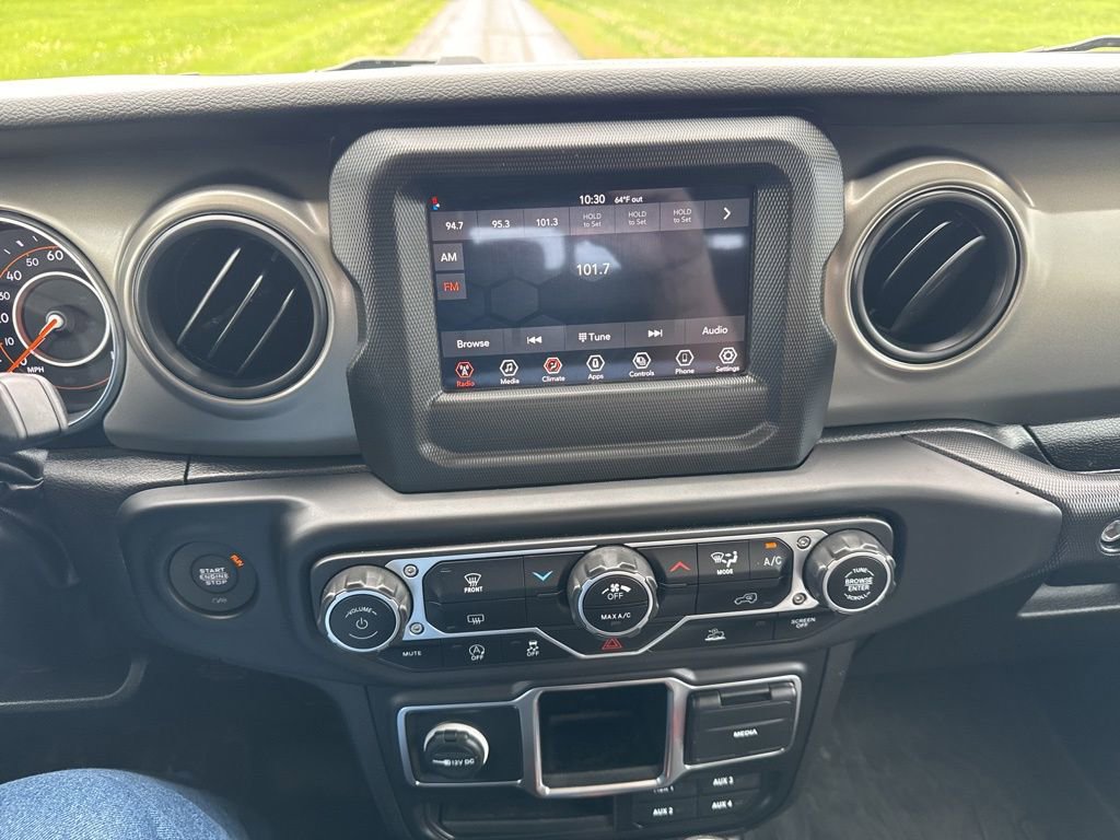 Used 2023 Jeep Gladiator Sport image 24