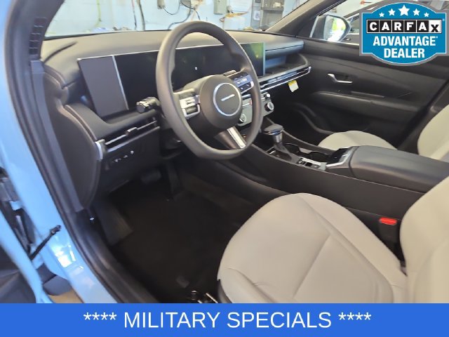 Used 2026 Hyundai Santa Cruz SEL AWD/4WD image 16
