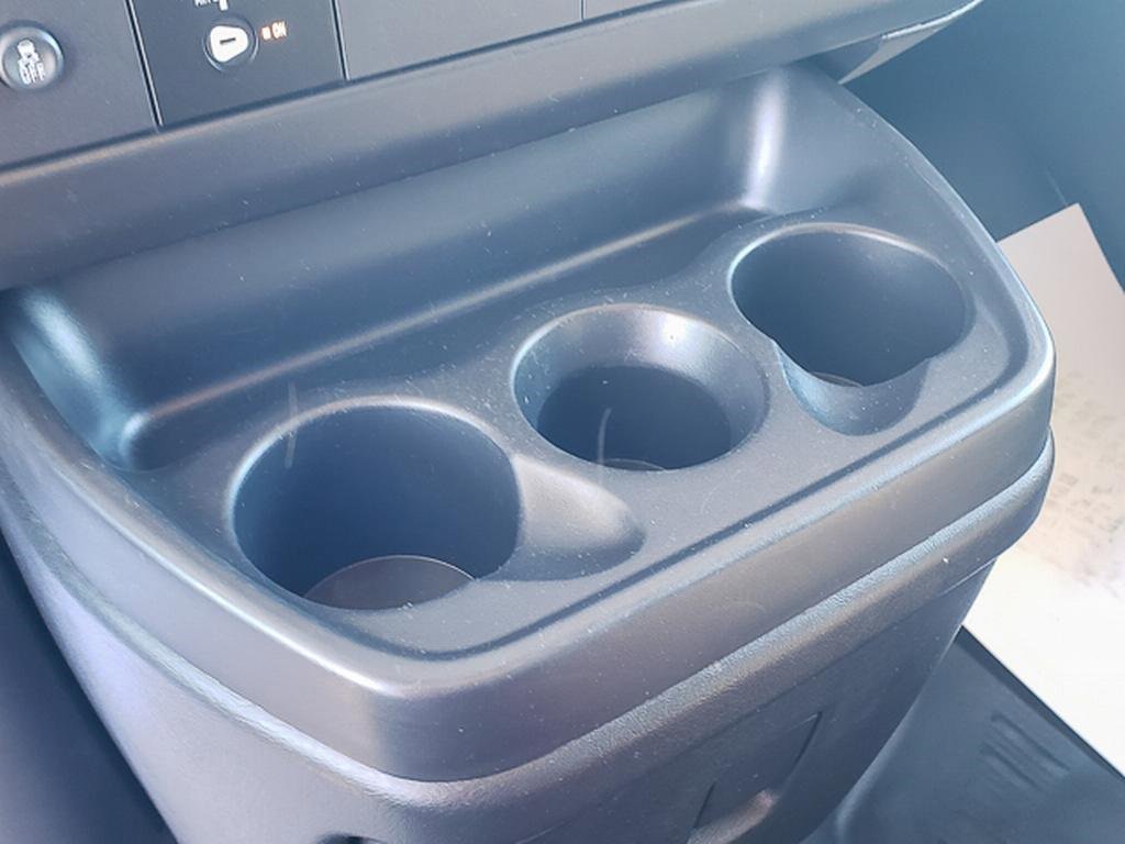 Used 2023 GMC Savana 2500 Work Van w/ Driver Convenience Package image 12