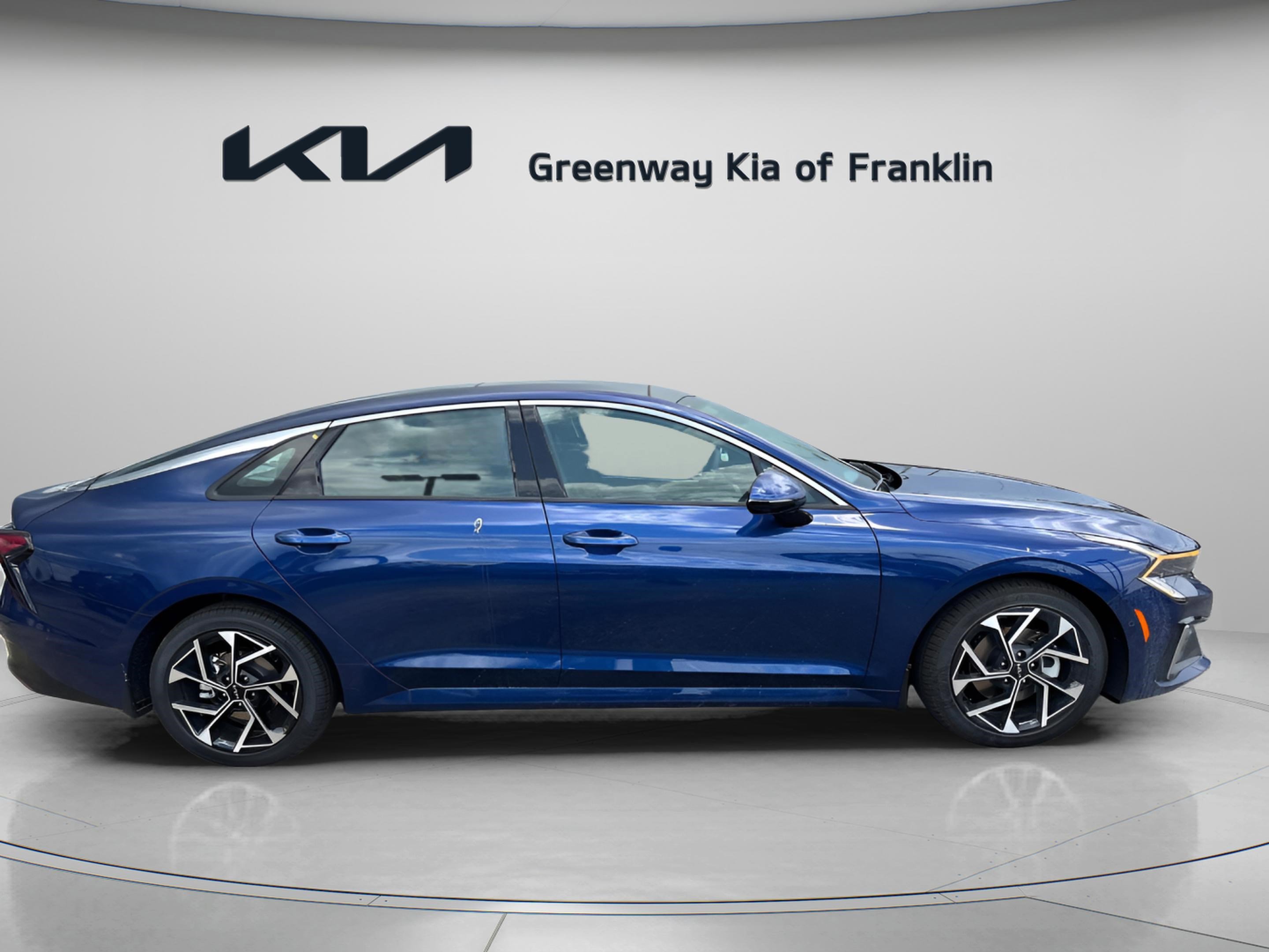 New 2025 Kia K5 EX image 8