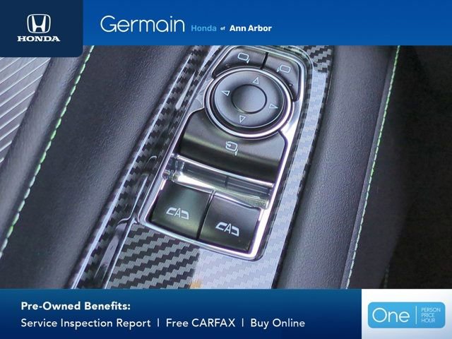 Used 2020 Chevrolet Corvette Stingray Preferred Cpe w/ 2LT Preferred Equipment Group image 21