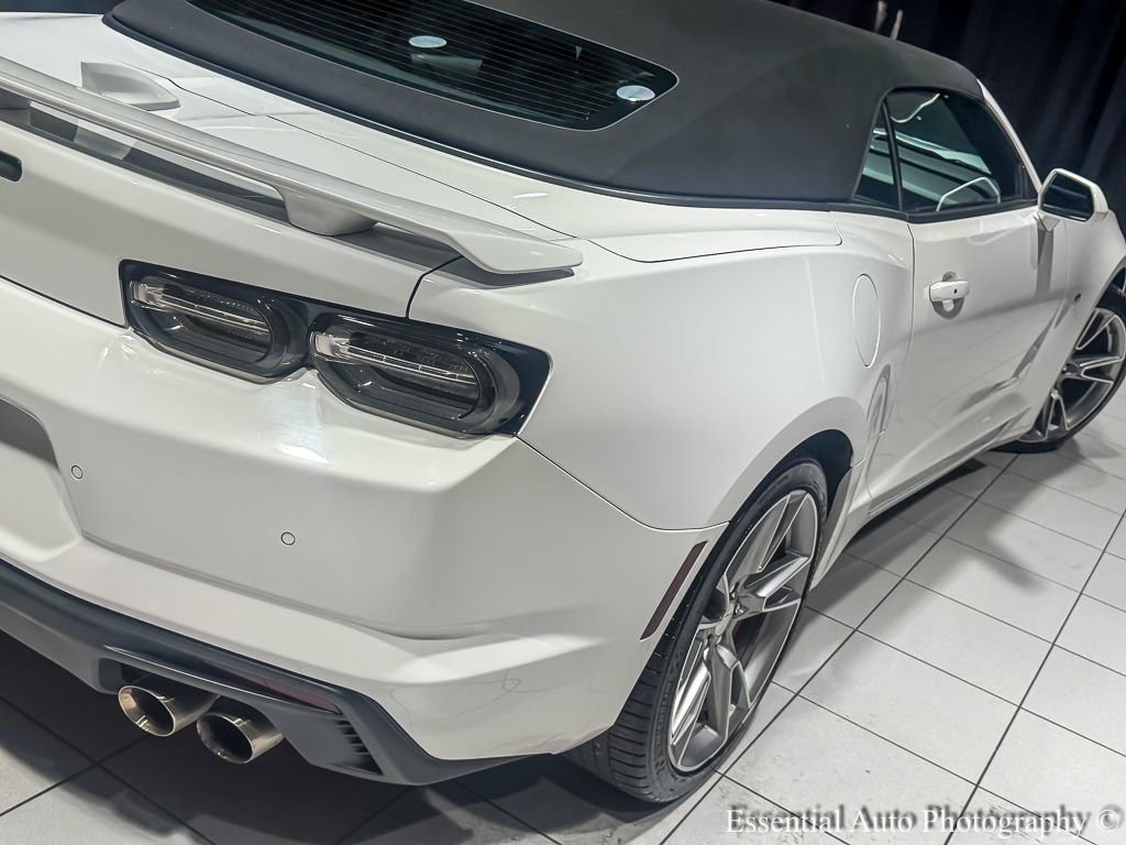 Used 2022 Chevrolet Camaro SS image 9