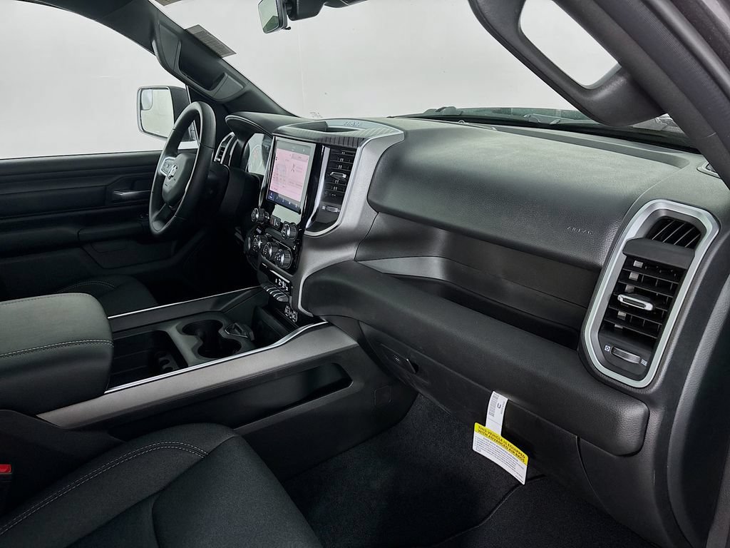 New 2026 RAM 1500 Express AWD/4WD image 27