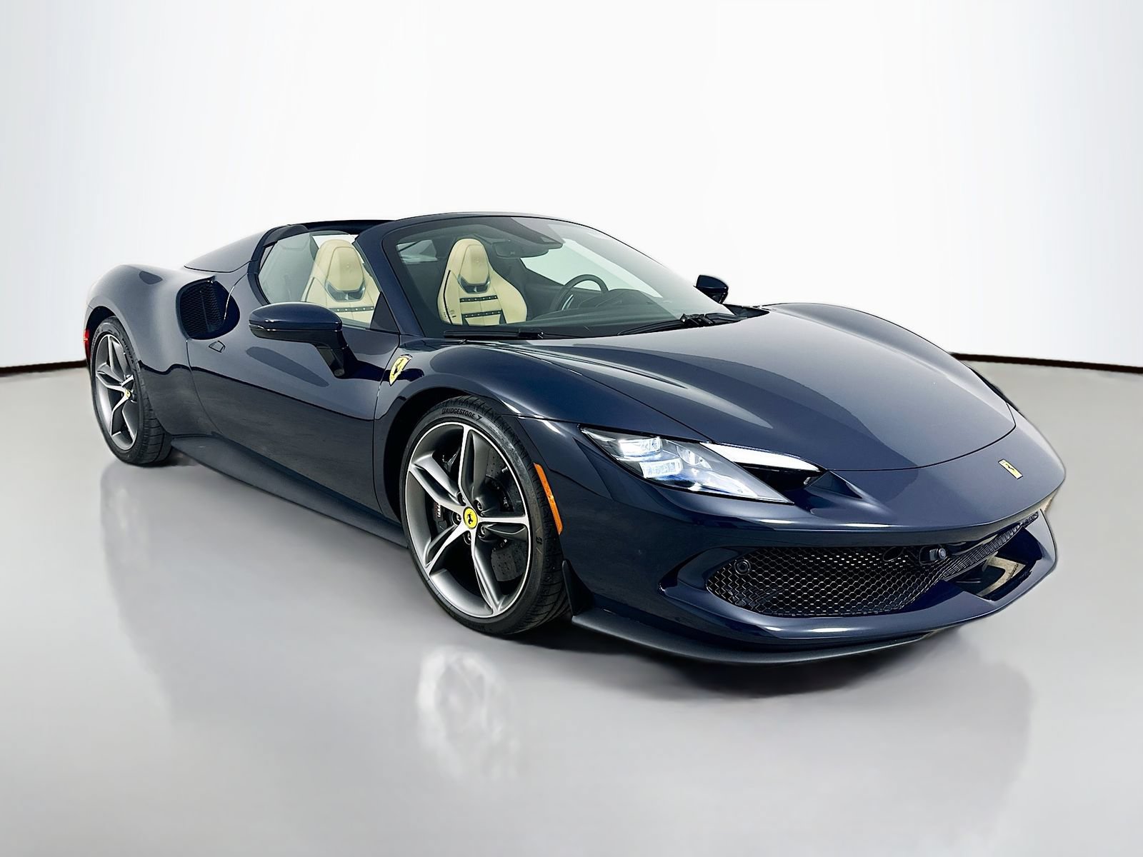 Used 2025 Ferrari 296 GTS RWD image 58