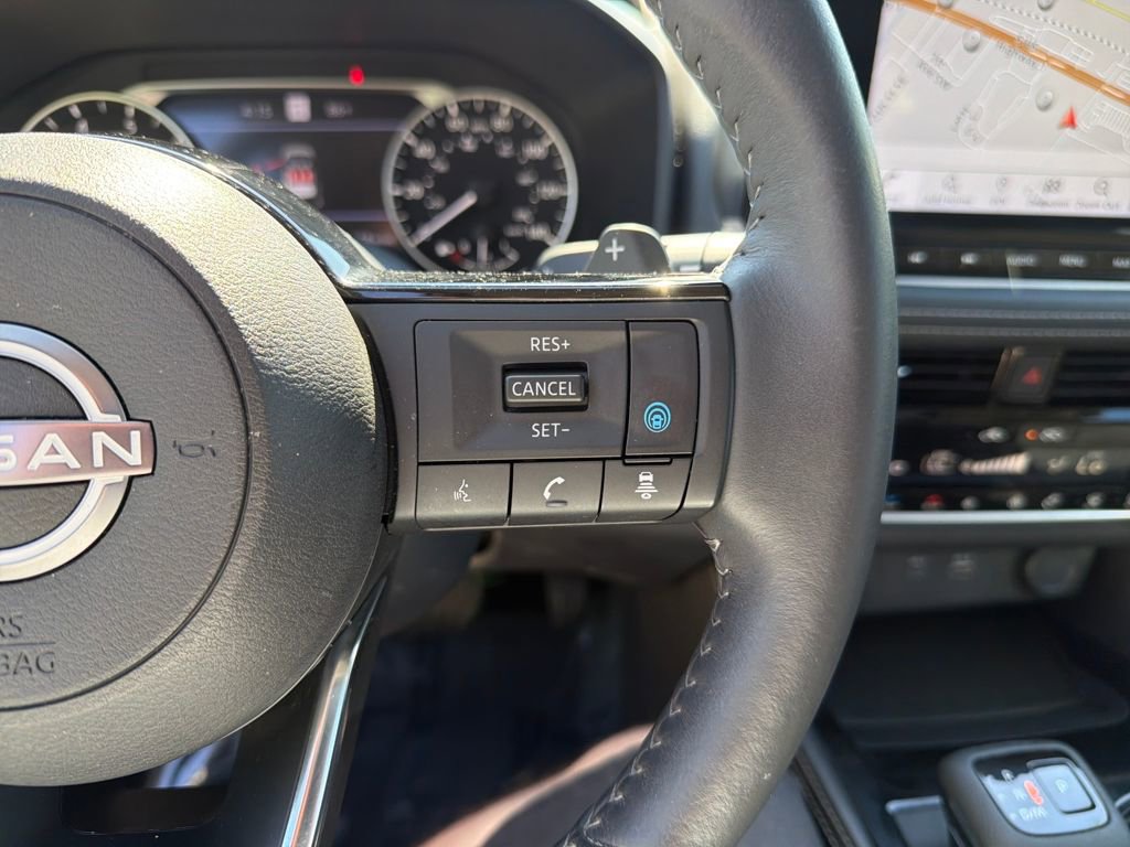 Used 2023 Nissan Rogue SL w/ SL Premium Package image 24