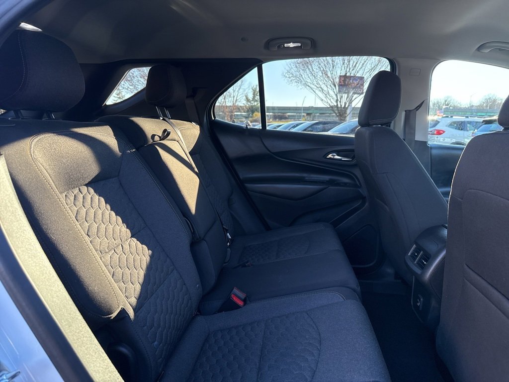 Used 2021 Chevrolet Equinox LT image 28