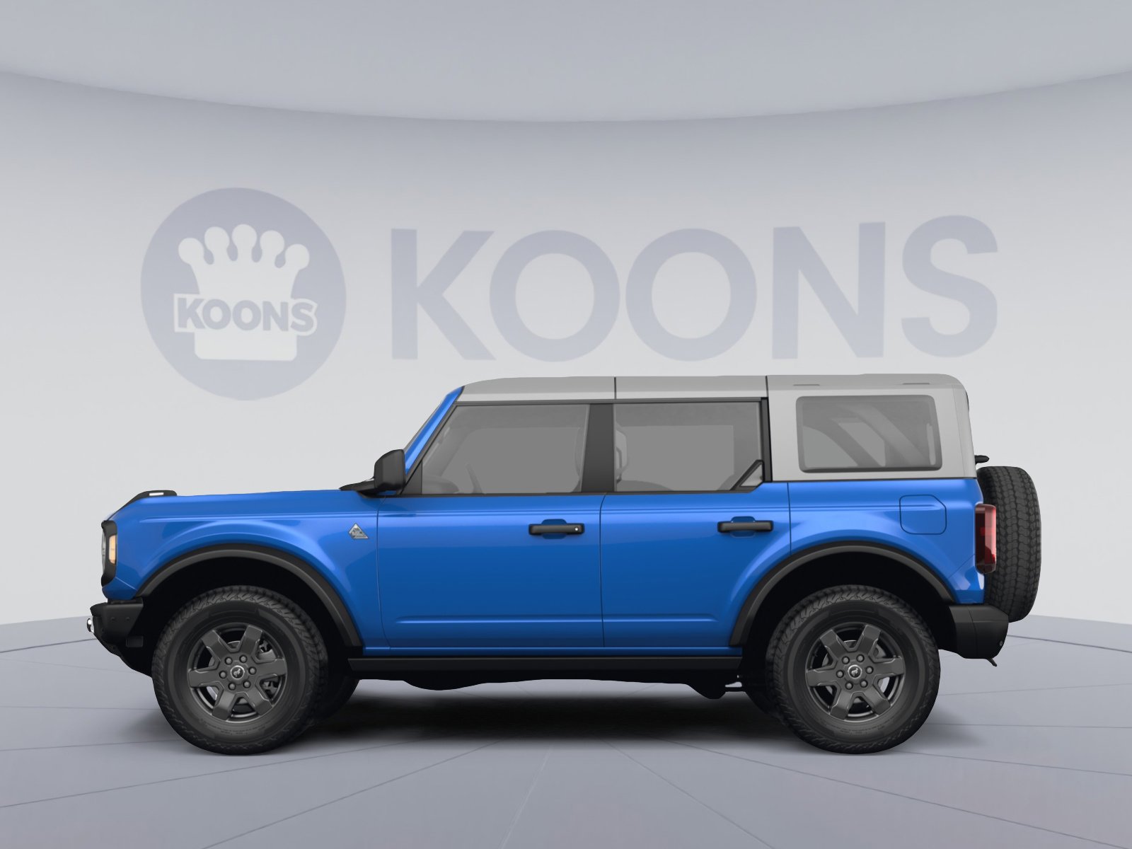 Used 2023 Ford Bronco Outer Banks image 2