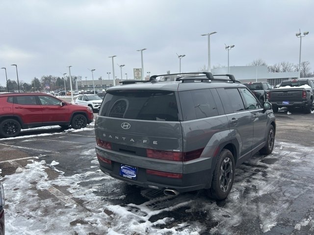 Used 2025 Hyundai Santa Fe SEL image 9