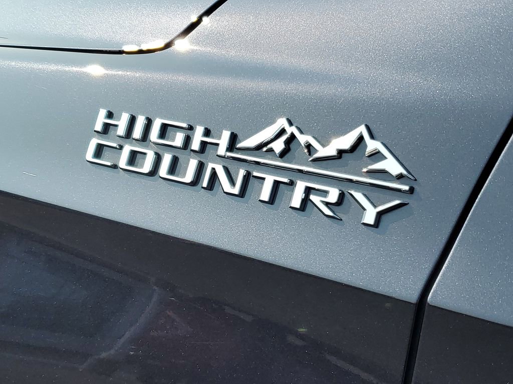 Used 2022 Chevrolet Tahoe High Country image 37