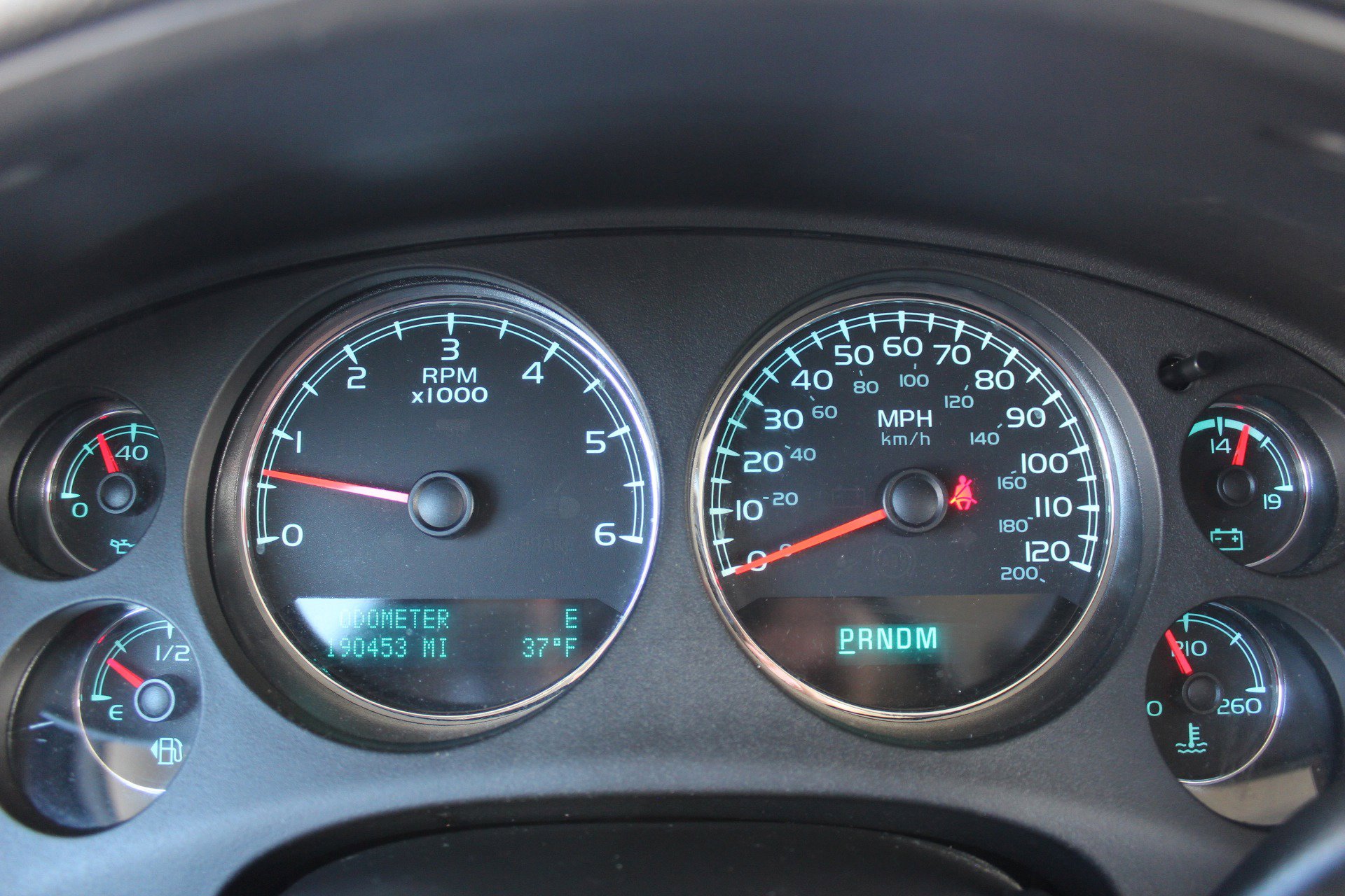 Used 2014 Chevrolet Tahoe LTZ AWD/4WD image 23