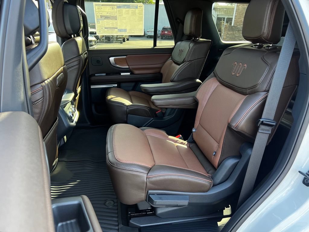 New 2027 Ford Expedition King Ranch RWD image 17