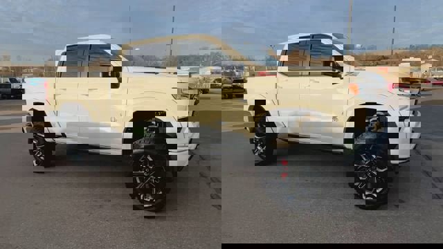 Used 2024 Chevrolet Silverado 1500 RST w/ All Star Edition Plus image 2