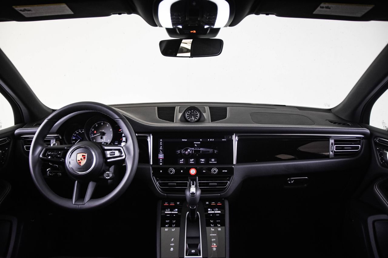 Used 2026 Porsche Macan S image 25
