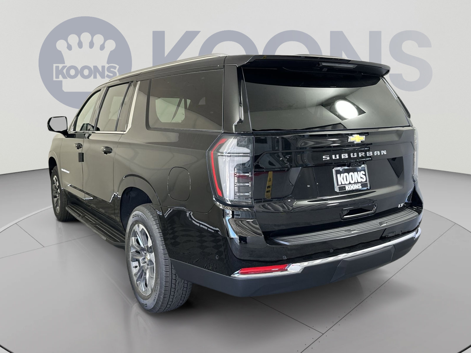 New 2026 Chevrolet Suburban LT w/ Advanced Technology Package AWD/4WD image 4
