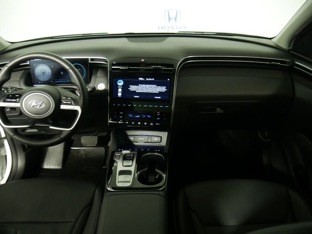 Used 2023 Hyundai Tucson Limited image 16