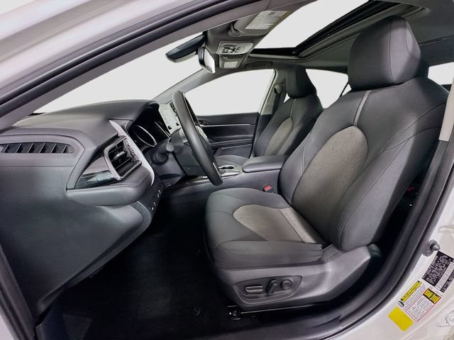 Used 2024 Toyota Camry LE w/ Convenience Package FWD image 18
