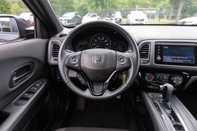 Used 2021 Honda HR-V Sport image 30