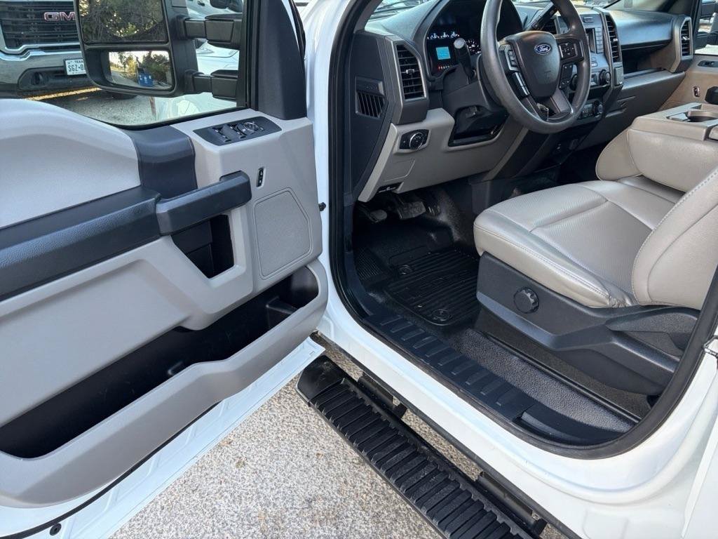 Used 2022 Ford F250 XL w/ Power Equipment Group AWD/4WD image 15