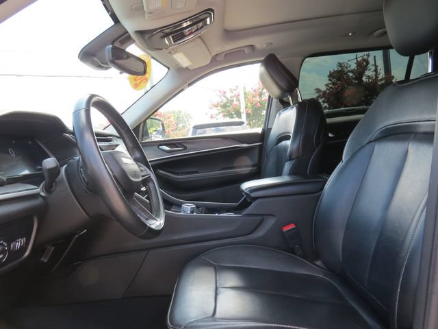 Used 2021 Jeep Grand Cherokee L Limited RWD image 17