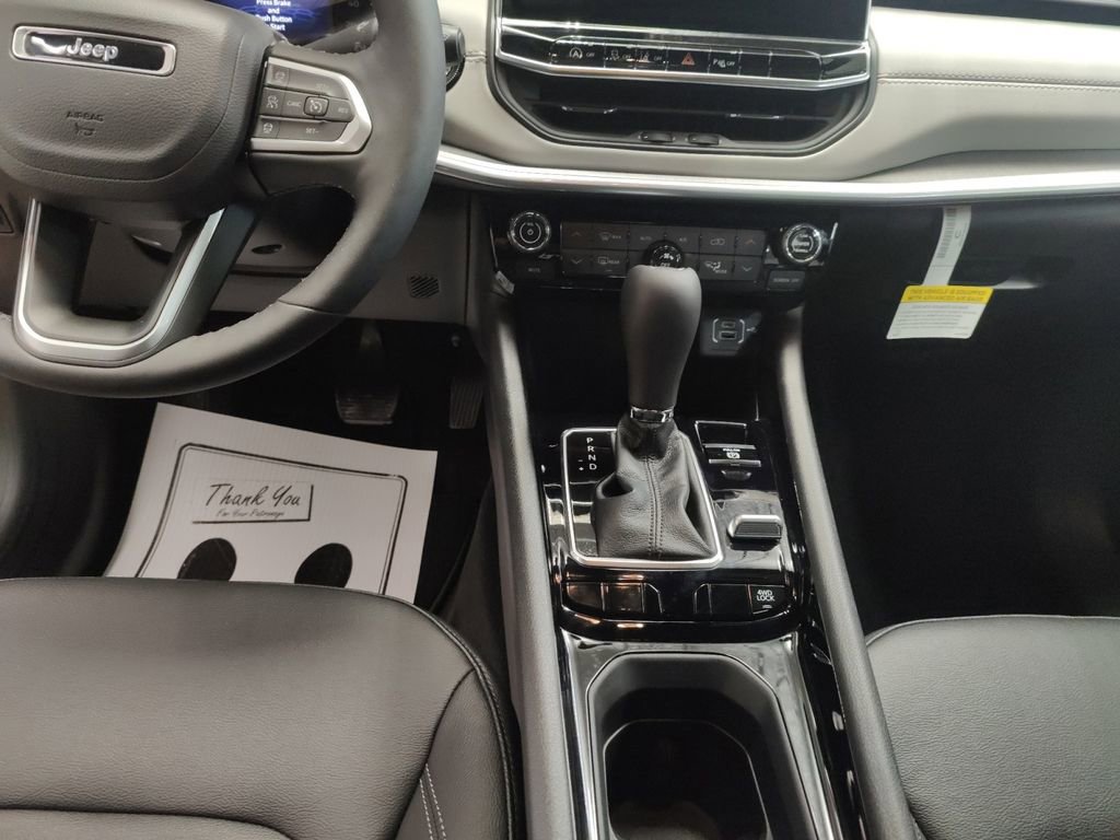 New 2025 Jeep Compass Limited w/ Sun & Sound Group image 13
