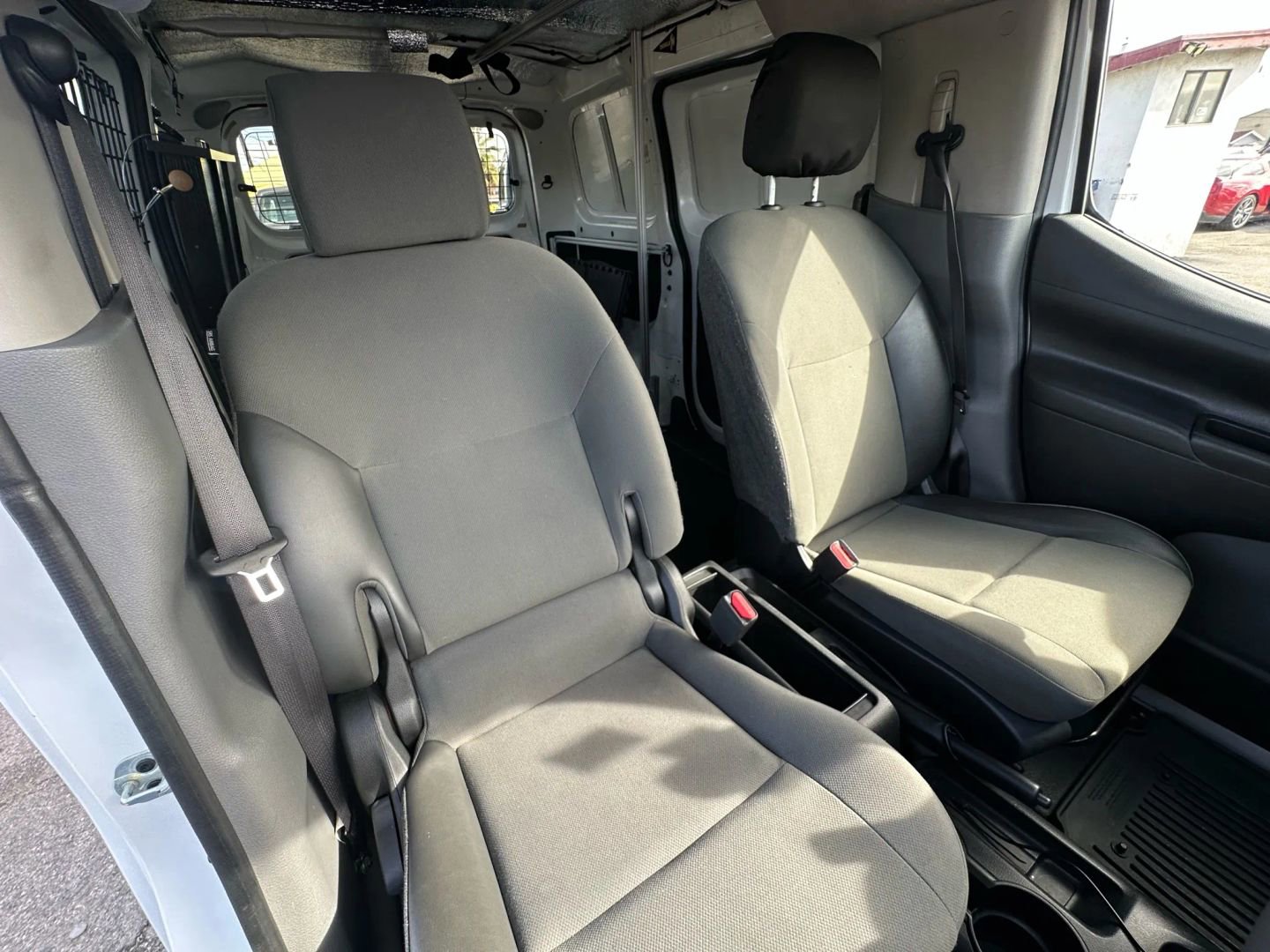 Used 2020 Nissan NV200 S w/ Sliding Glass Door Package image 20