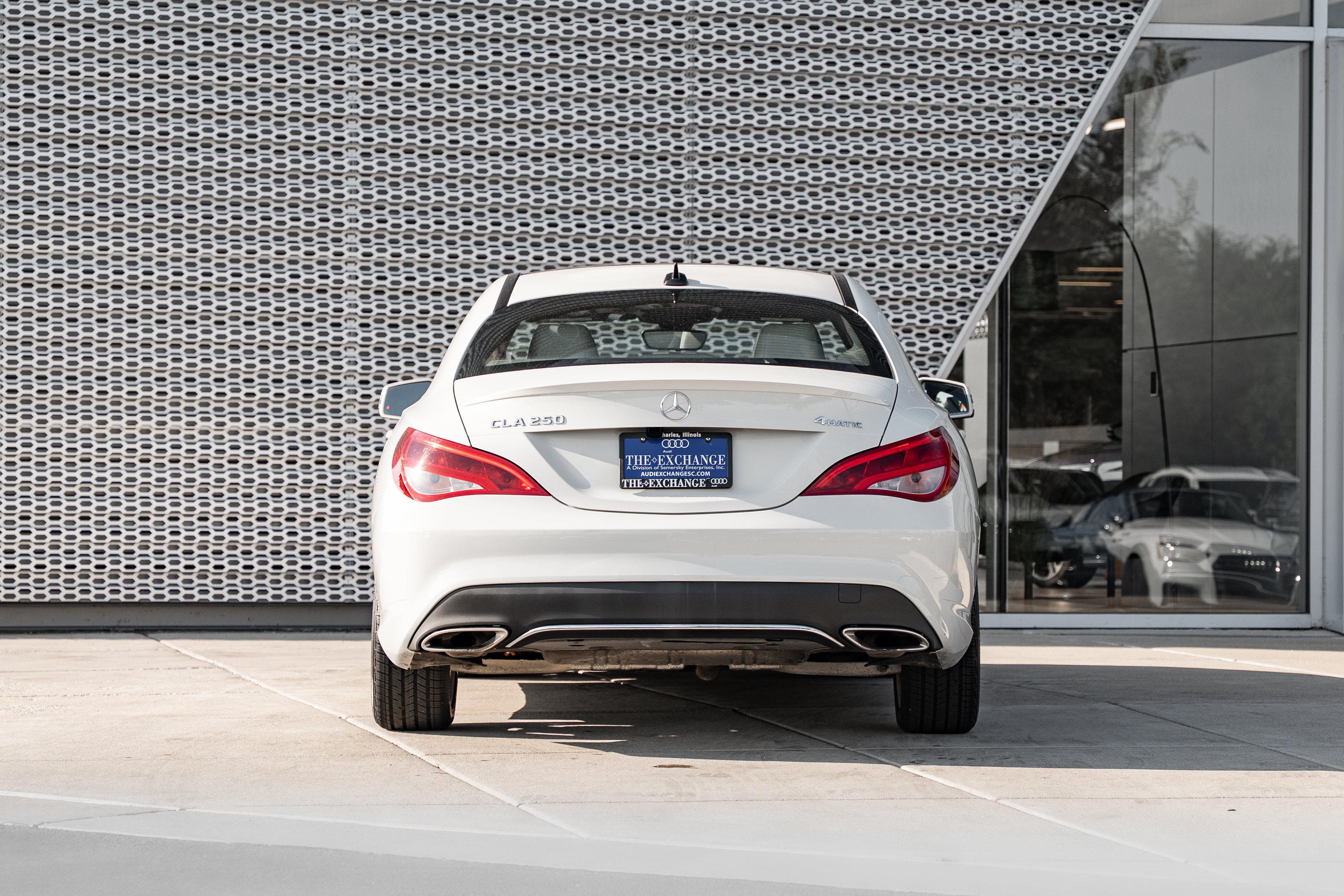 Used 2017 Mercedes-Benz CLA 250 4MATIC image 23