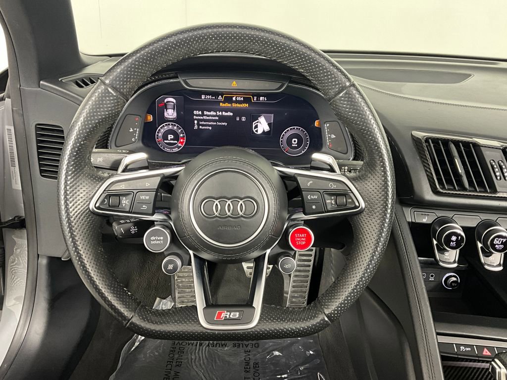 Used 2018 Audi R8 V10 plus image 15