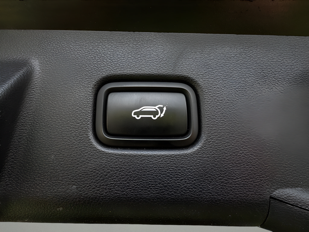 Used 2022 Hyundai Tucson Limited AWD/4WD image 10