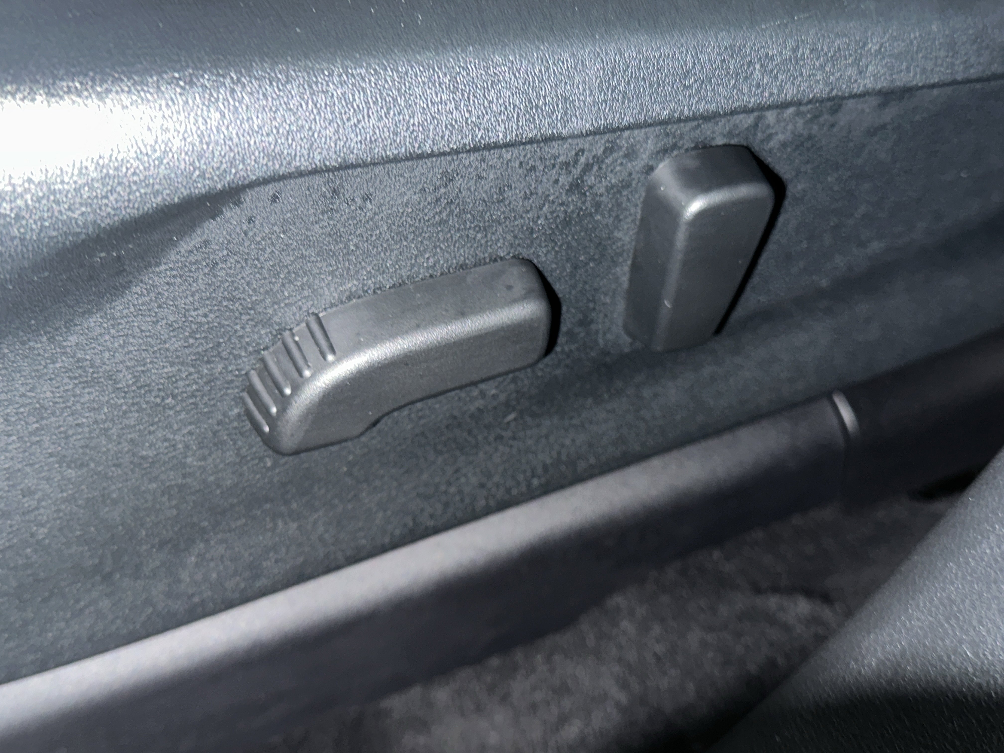 Used 2023 Subaru Ascent Premium w/ Convenience Package image 21