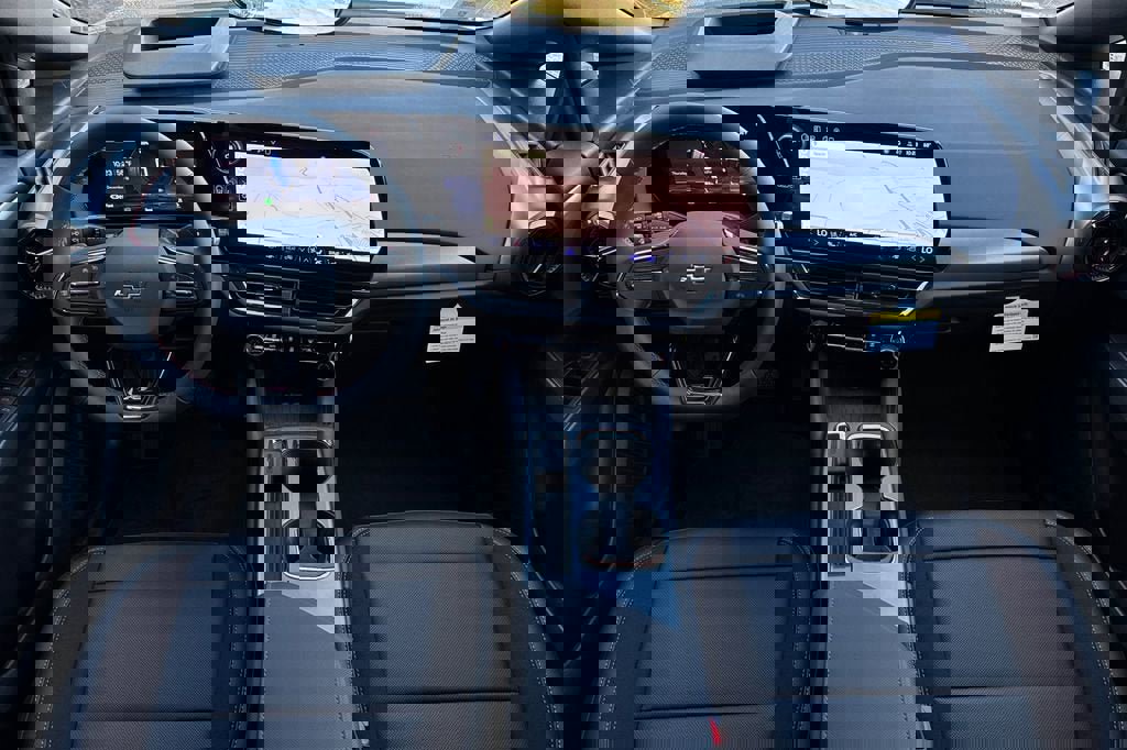 New 2026 Chevrolet Equinox EV RS image 13