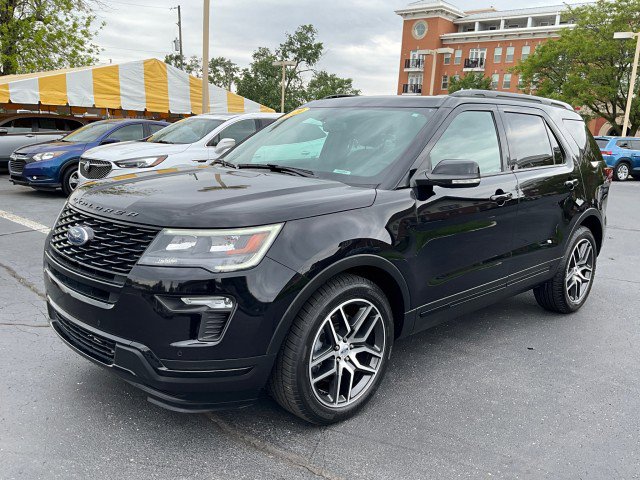 Used 2019 Ford Explorer Sport AWD/4WD image 3