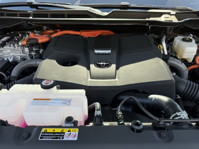 New 2026 Toyota Sequoia Platinum AWD/4WD image 31