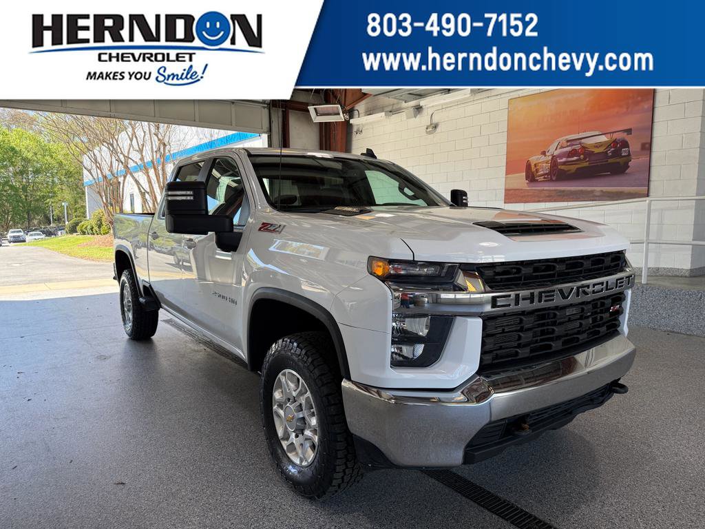Used 2023 Chevrolet Silverado 2500 LT AWD/4WD image 1