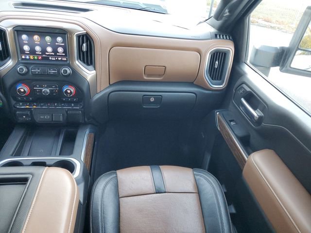 Used 2022 Chevrolet Silverado 2500 High Country w/ Safety Package II image 18