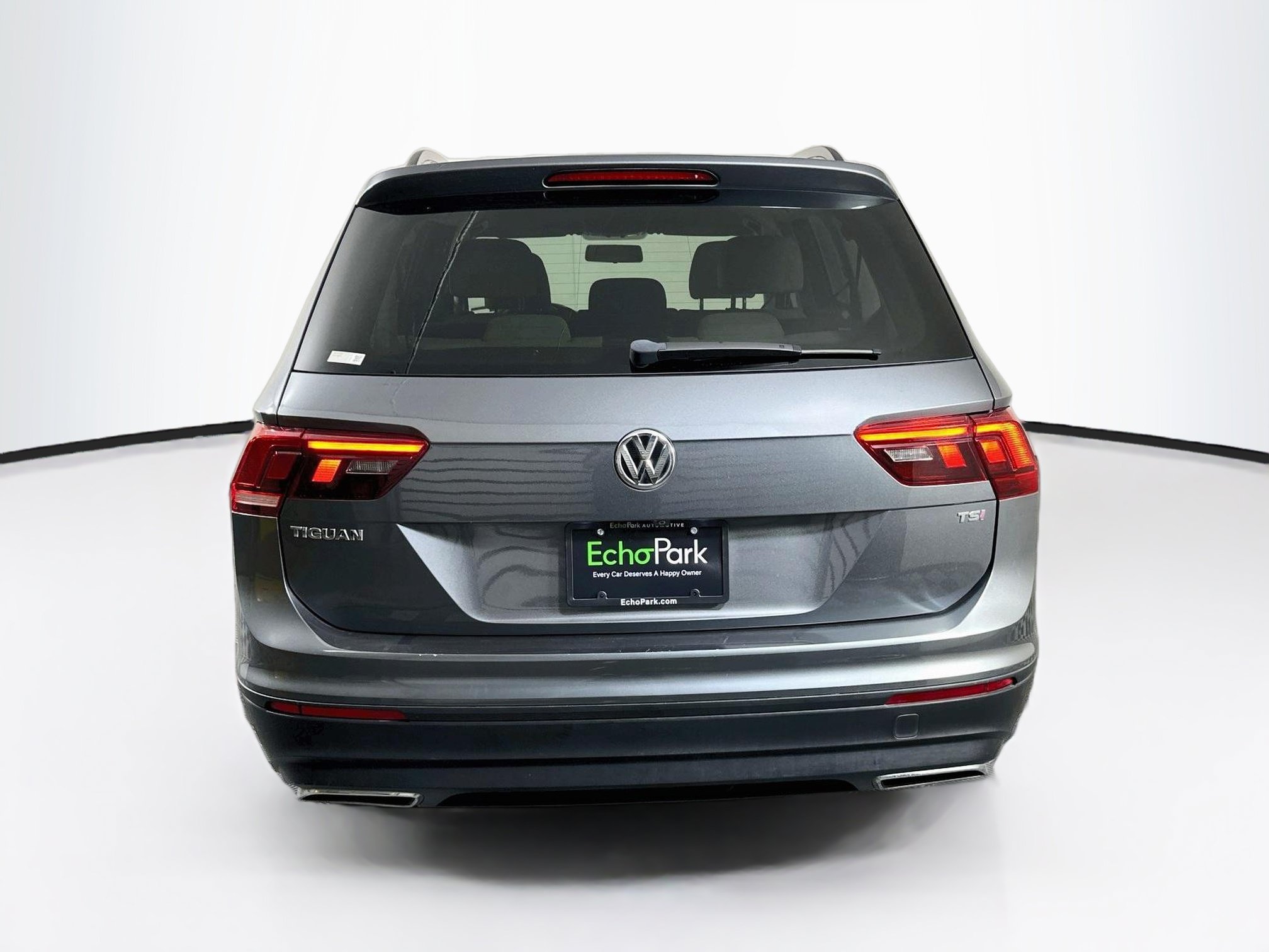 Used 2018 Volkswagen Tiguan S FWD image 7