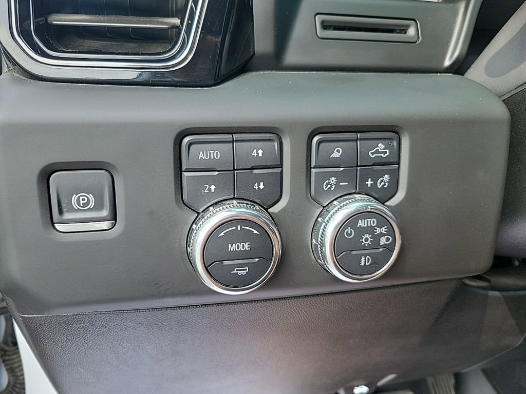 Used 2025 GMC Sierra 1500 AT4 AWD/4WD image 21