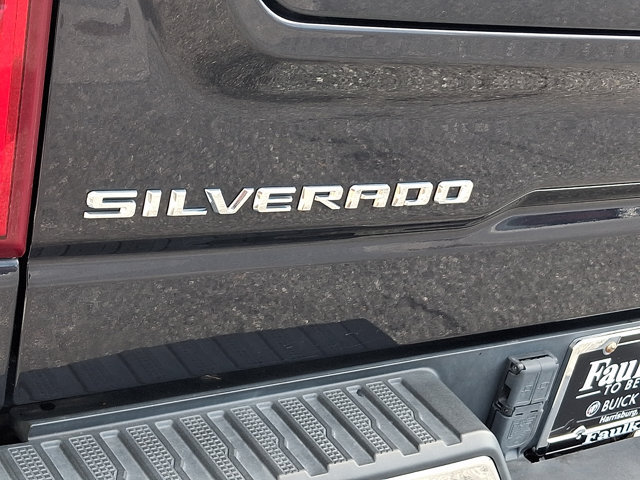 Certified 2022 Chevrolet Silverado 1500 LTZ w/ LTZ Convenience Package II AWD/4WD image 31