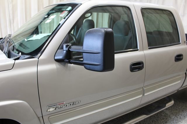 Used 2004 Chevrolet Silverado 2500 LS w/ Heavy-Duty Power Package image 15