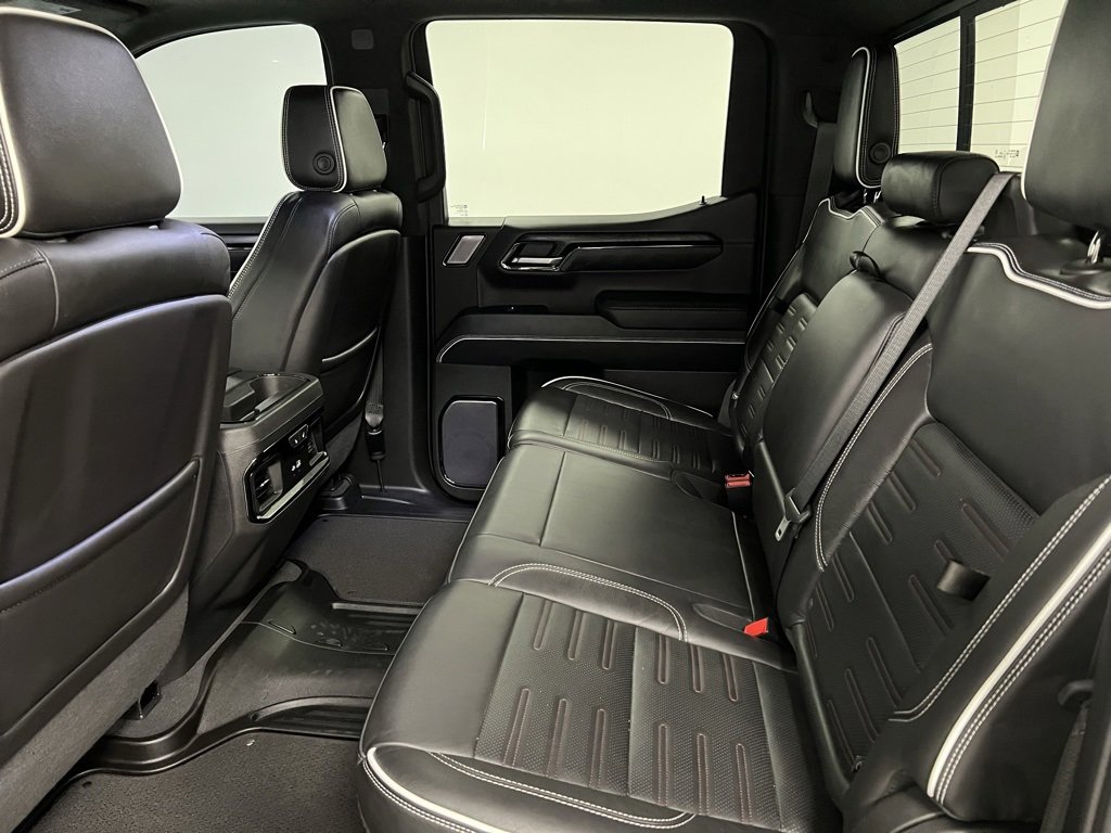 Used 2022 GMC Sierra 1500 AT4X image 55