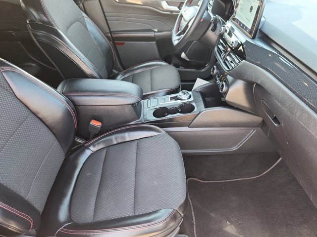 Certified 2023 Ford Escape ST-Line image 15