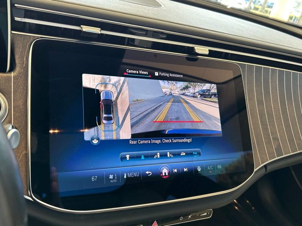 Used 2025 Mercedes-Benz E 350 4MATIC Sedan image 20