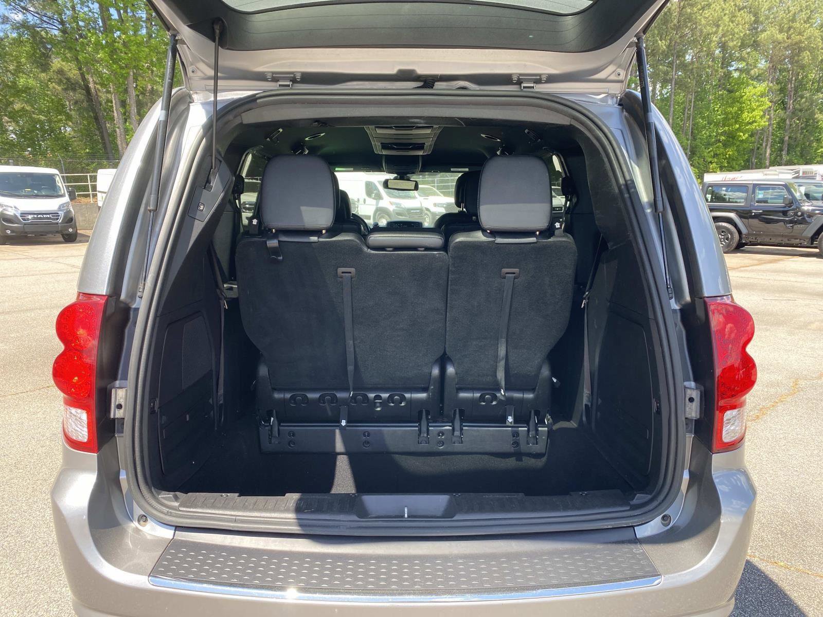 Used 2019 Dodge Grand Caravan GT image 7