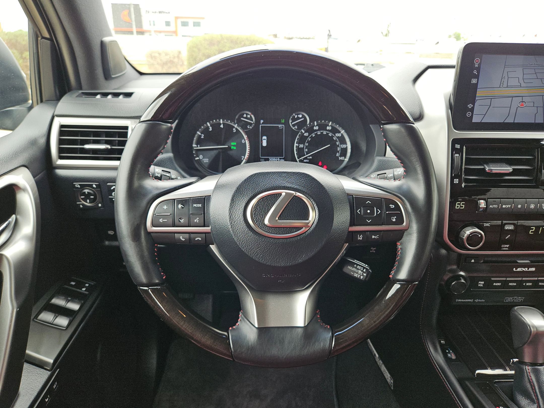 Used 2023 Lexus GX 460 Luxury w/ Sport Design Package image 20