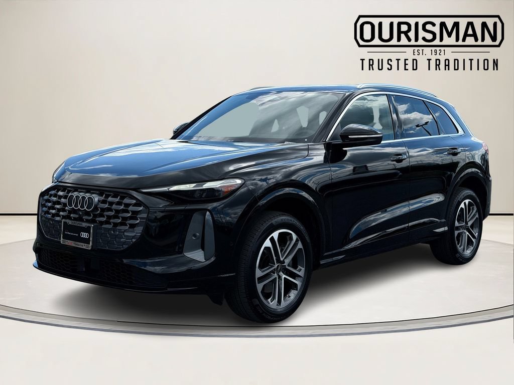 Certified 2025 Audi Q5 Premium w/ Convenience Package AWD/4WD image 5