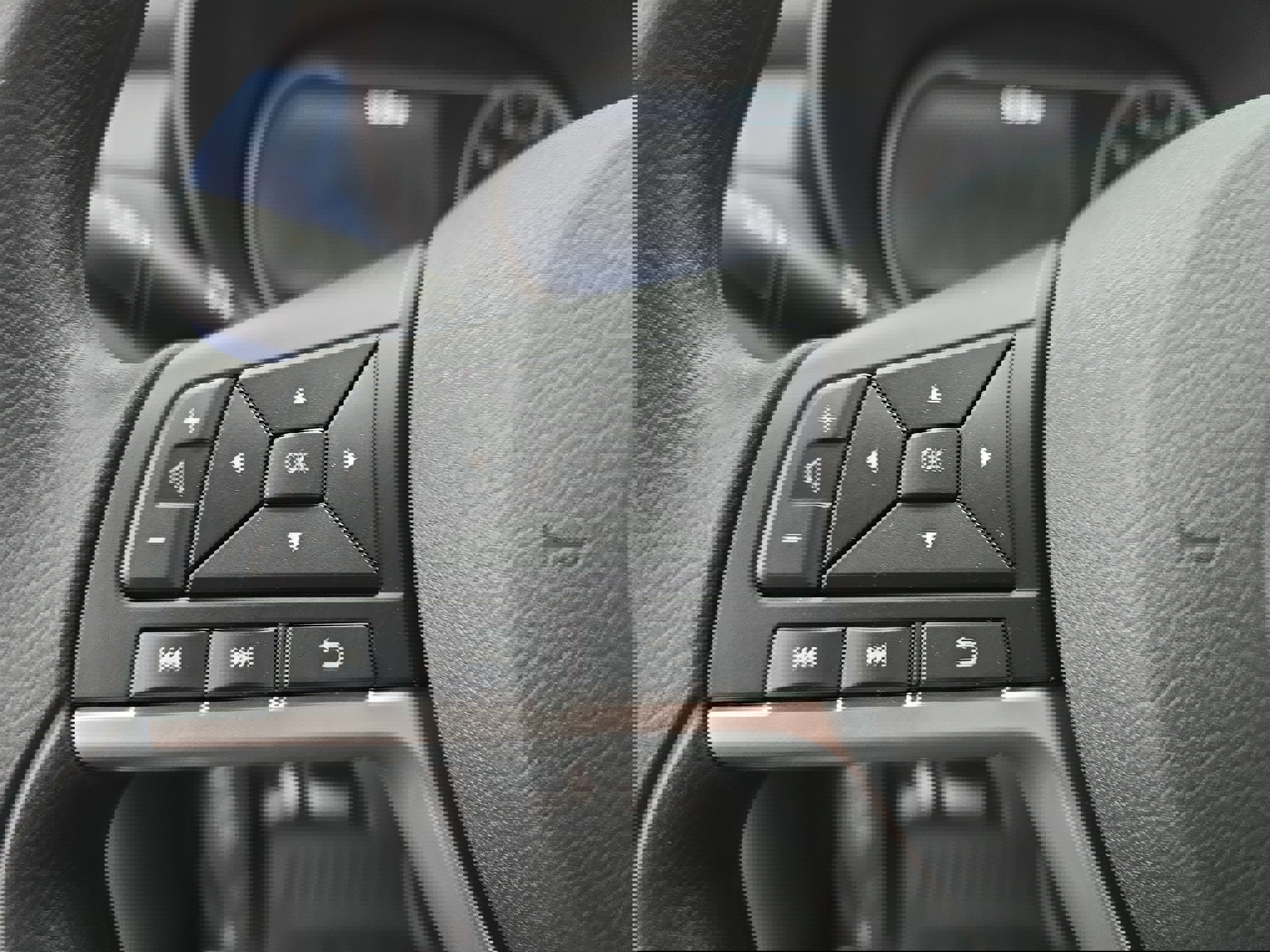 New 2025 Nissan Versa SV w/ Trunk Package image 16