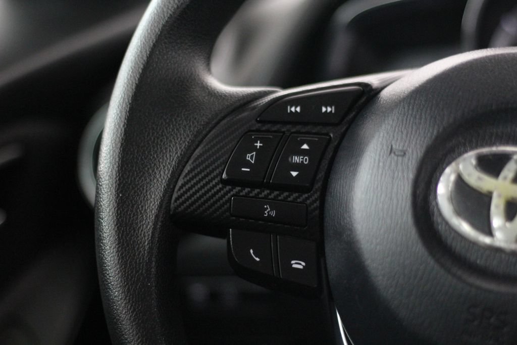 Used 2018 Toyota Yaris iA FWD image 12