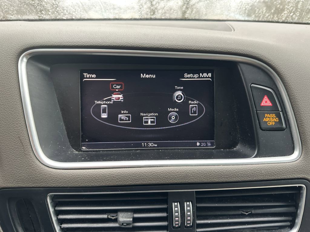 Used 2013 Audi Q5 2.0T Prestige w/ Comfort Pkg image 25