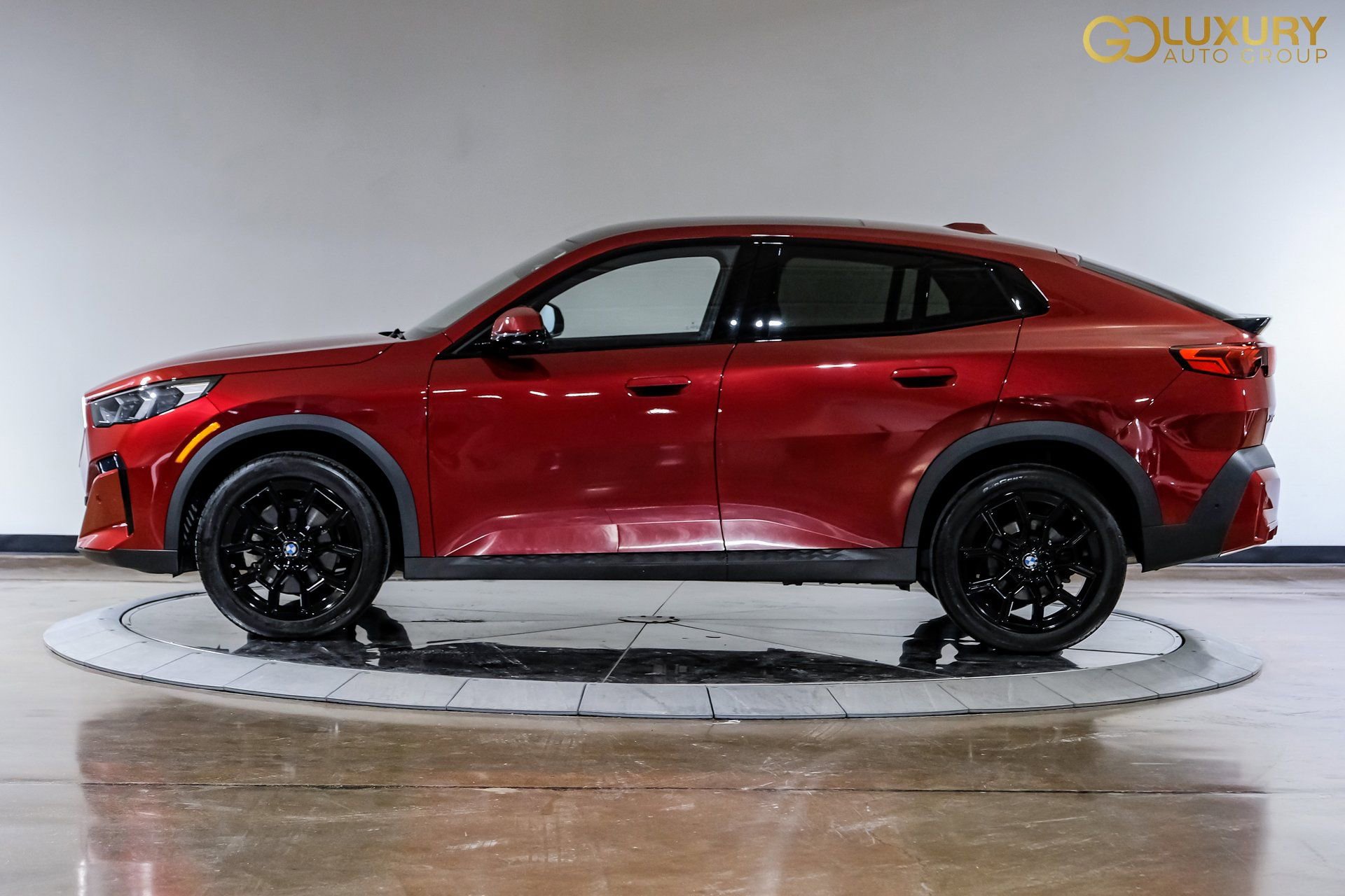 Used 2024 BMW X2 xDrive28i image 13