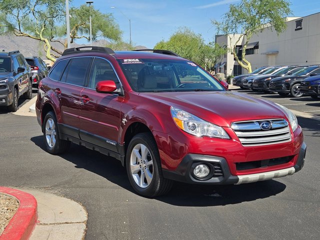 Used 2013 Subaru Outback 3.6R Limited AWD/4WD image 3